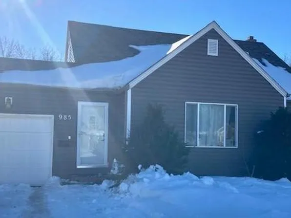 985 River Rd, Windom, MN 56101