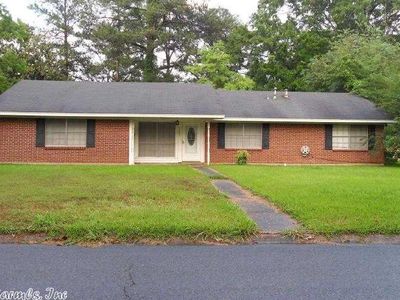 1201 Hickory St, Crossett, AR, 71635