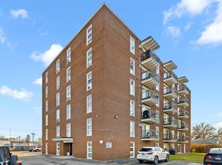 7229 W Higgins Ave UNIT 101, Chicago, IL 60656