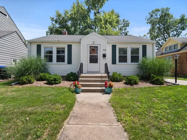 518 S Florence Ave, Bloomington, IL 61701