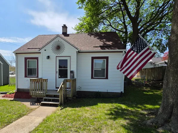 1307 W 36th St, Davenport, IA 52806