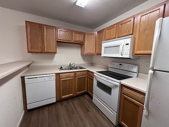 4th image of 21011 Homer Rd #A