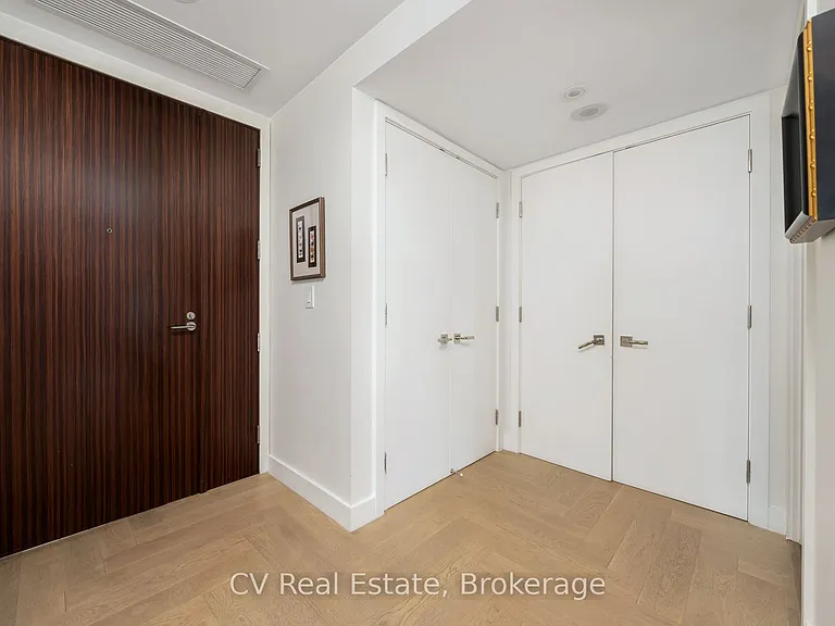 180 University Ave #3001 — Photo 3