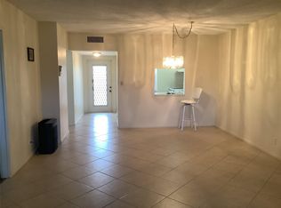 1055 Country Club Dr APT 202, Pompano Beach, FL 33063