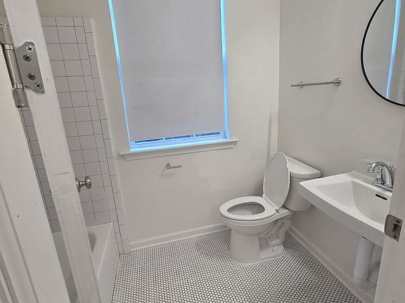 4th image of 925 N Dorgenois St