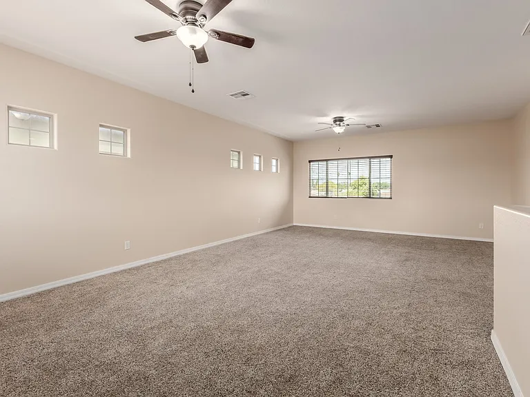 2338 W Sierra Vista Dr — Photo 9