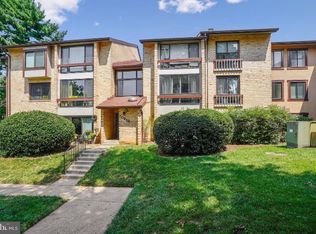 10218 Bushman Dr APT 113, Oakton, VA 22124