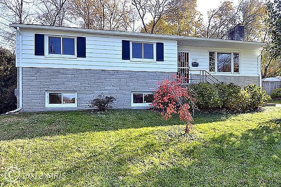 1st image of 5901 Dewey Dr