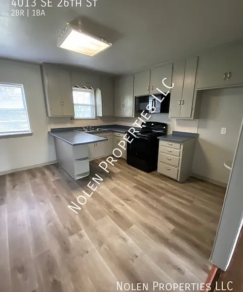 4013 SE 26th St — Photo 5