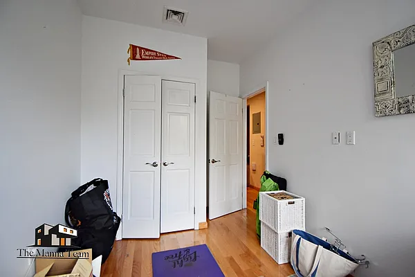 Rented by Bold New York | media 14