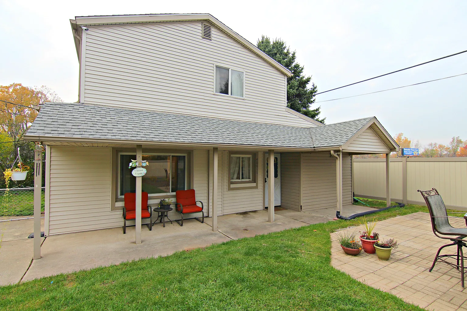 40011 S Interstate 94 Service Dr photo 1