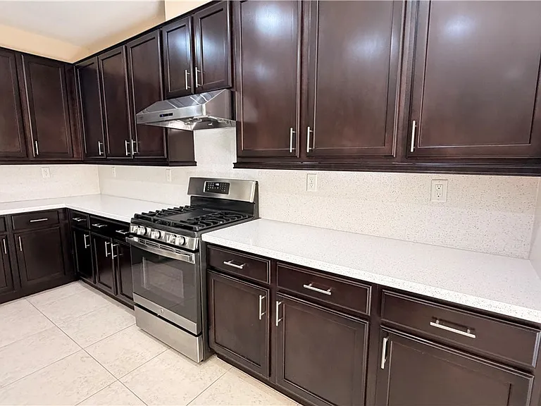 3024 Paladi Ave — Photo 14
