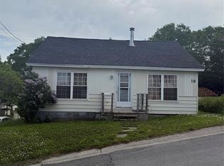 19 Dingwells Lane, Corner Brook, NL A2H2H8