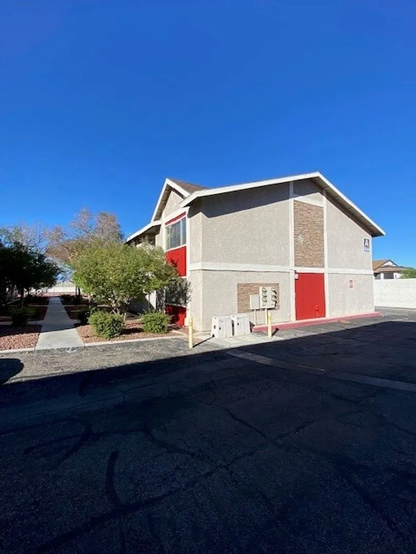 100 South Crestline Drive #64, Las Vegas, NV 89107 — Photo 2