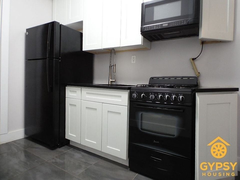 1st image of 191 Sumpter St #2B