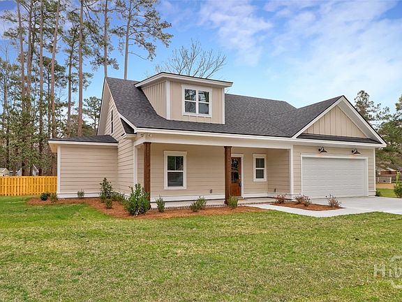 2nd image of 204 Pineland Drive