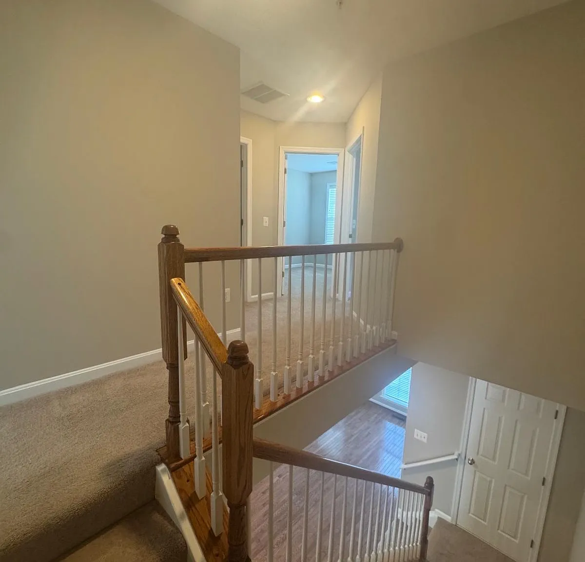 3 bed, 1440 sqft, $3,300 — Photo 3