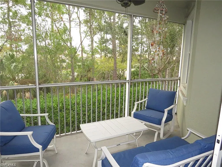 1305 Mariposa Cir #202 — Photo 22