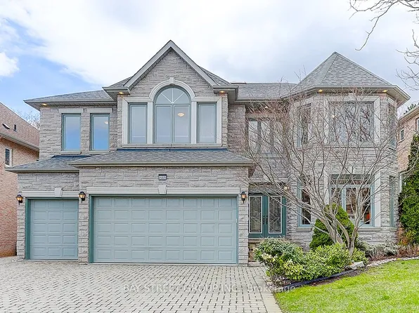 25 Bowan Ct, Toronto, ON M2K 3A8