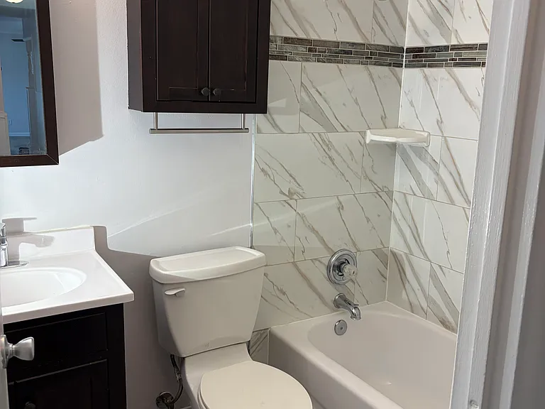 695 Bellerive Estates Dr — Photo 13