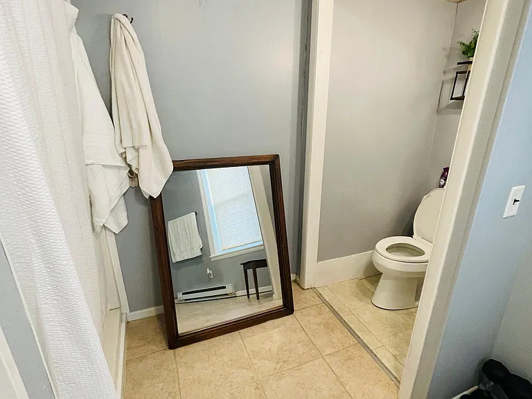 110 E Main St #1B — Photo 14