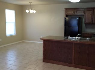 813 N 2nd Ave, Durant, OK 74701