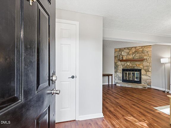 2nd image of 819 Genford Ct