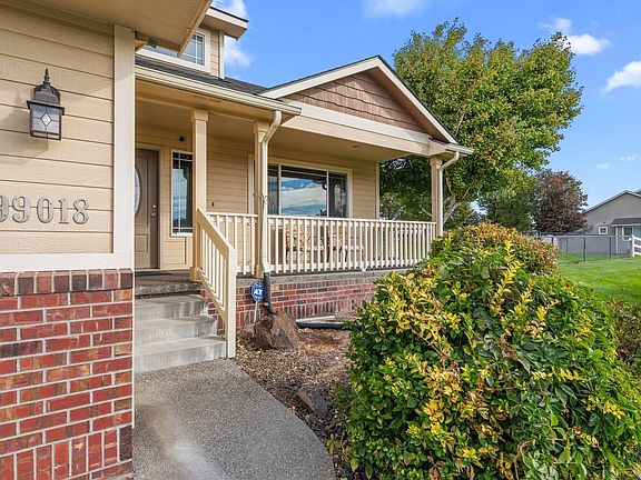 3rd image of 99018 E Canyon View Dr