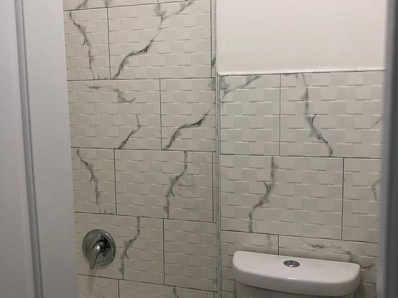 2nd image of 1013 Faile St APT A
