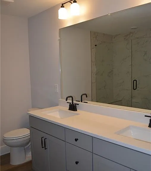 28 Trace Blf — Photo 28