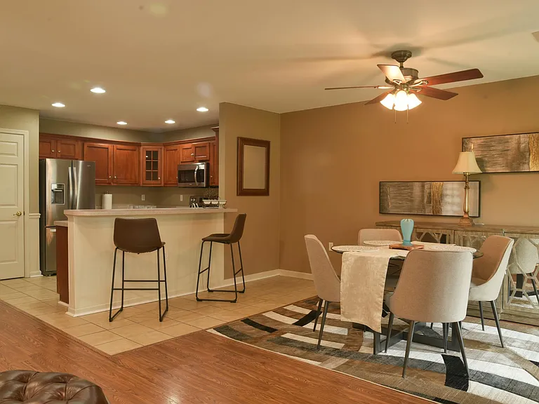 142 Lee Ann Ct — Photo 7