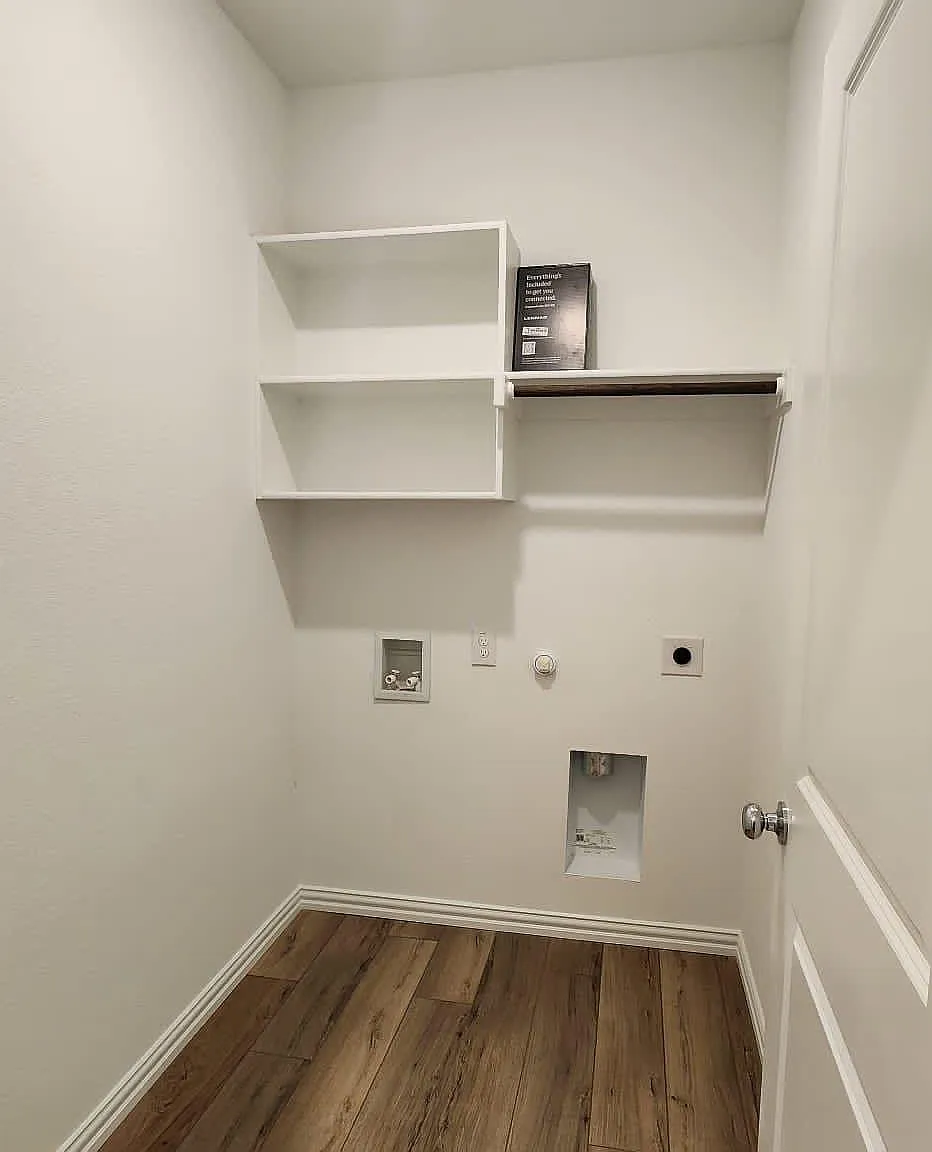 1422 Mesquite Ln — Photo 3
