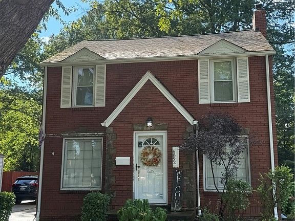 2nd image of 6892 Glenwood Ave