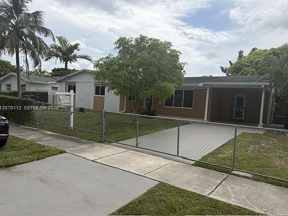2nd image of 19920 SW 118th Pl