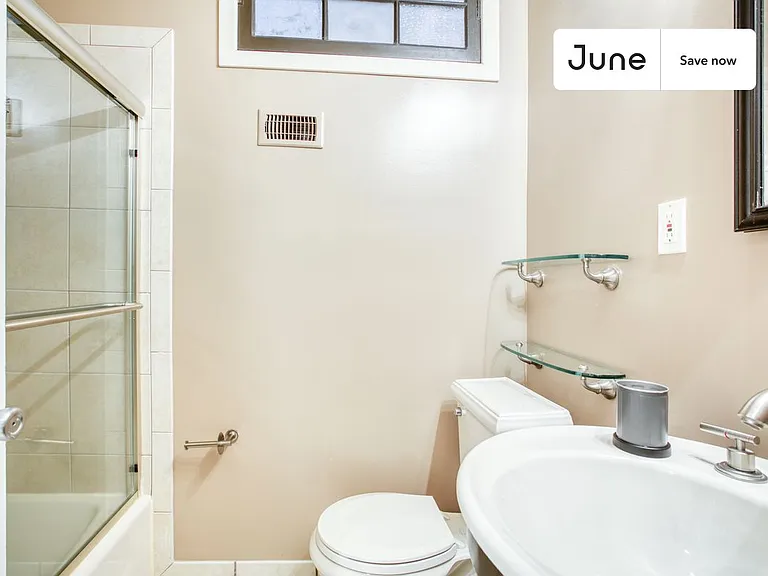 1843 Burke St SE — Photo 5