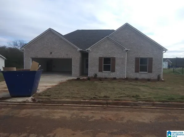 206 Keswick Dr, Eastaboga, AL 36260