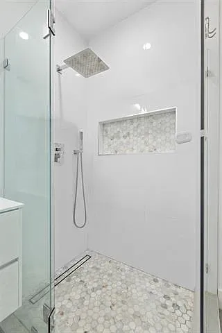 2602 Palisade Ave #1 — Photo 21