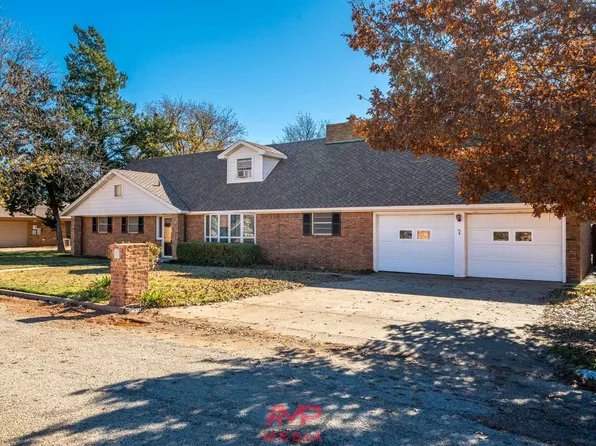 1406 Bartley St, Stamford, TX 79553