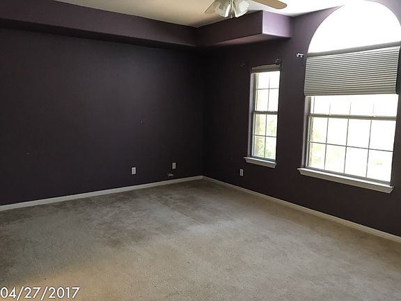 2nd image of 2615 Eastwood Ln