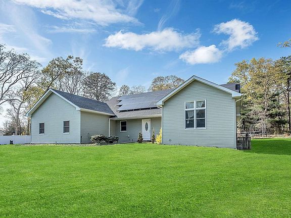 2nd image of 73B Church Ln