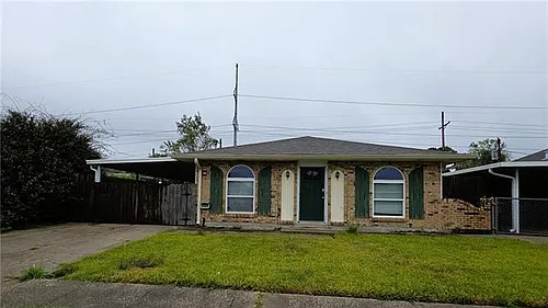 2748 Erin Dr Photo 1