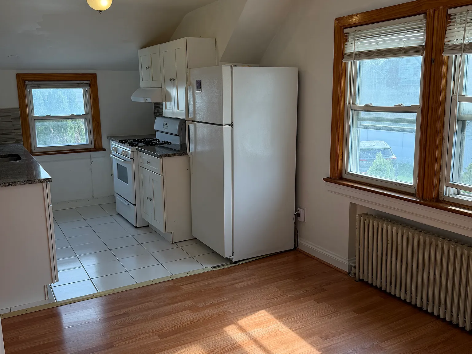 2 bed, 800 sqft, $2,000 — Photo 4