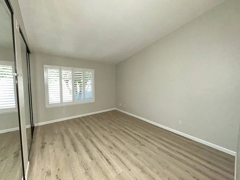 40002 Village 40 #40 — Photo 10