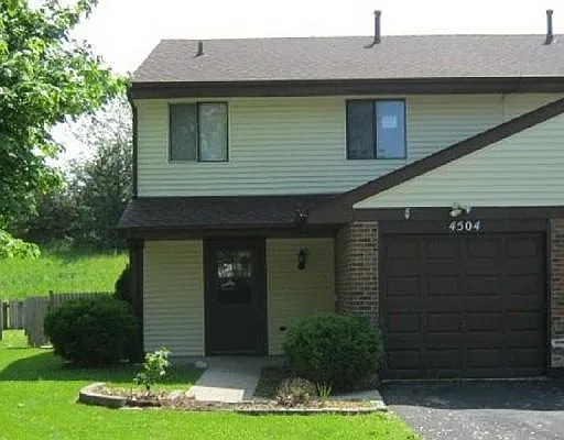 4504 Bell Ln photo 1