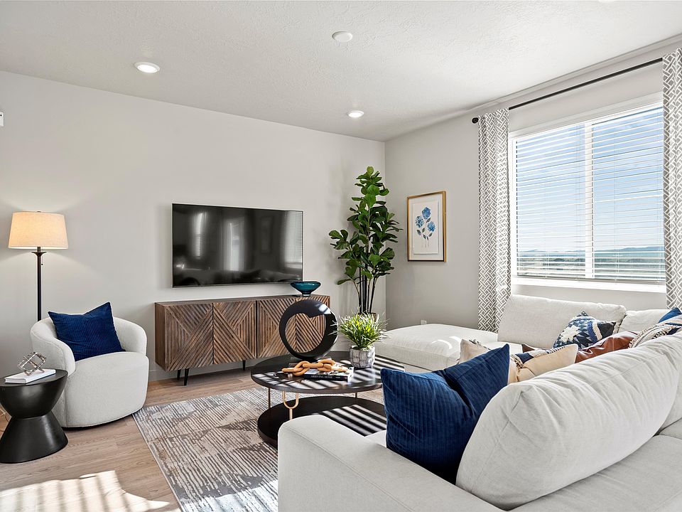 SLC_Pine_ 4241_Living-Area_C_3577-N-Browning-St-Eagle-Mountain-UT.jpg
