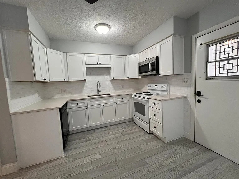 213 Canaveral Beach Blvd — Photo 6