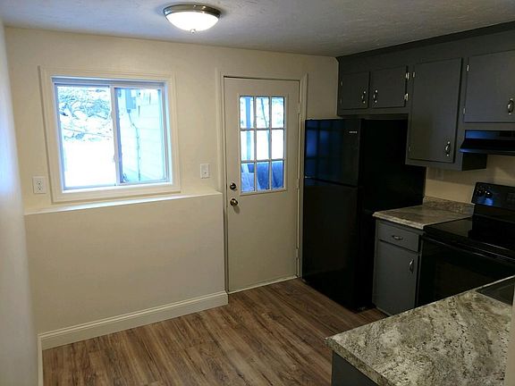 3rd image of 1169 Nantasket Ave APT 1A