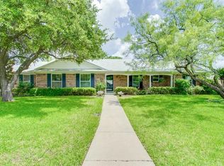 14484 Valley Hi Cir, Farmers Branch, TX 75234