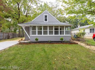 1440 S Linville Ave, Westland, MI 48186