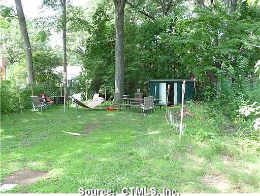 2nd image of 64 Lockwood St